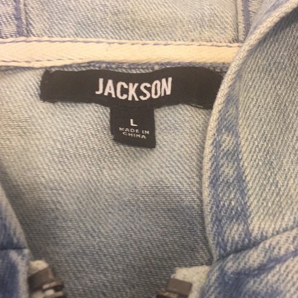 #Jacket Jackson - Picture 4 of 12